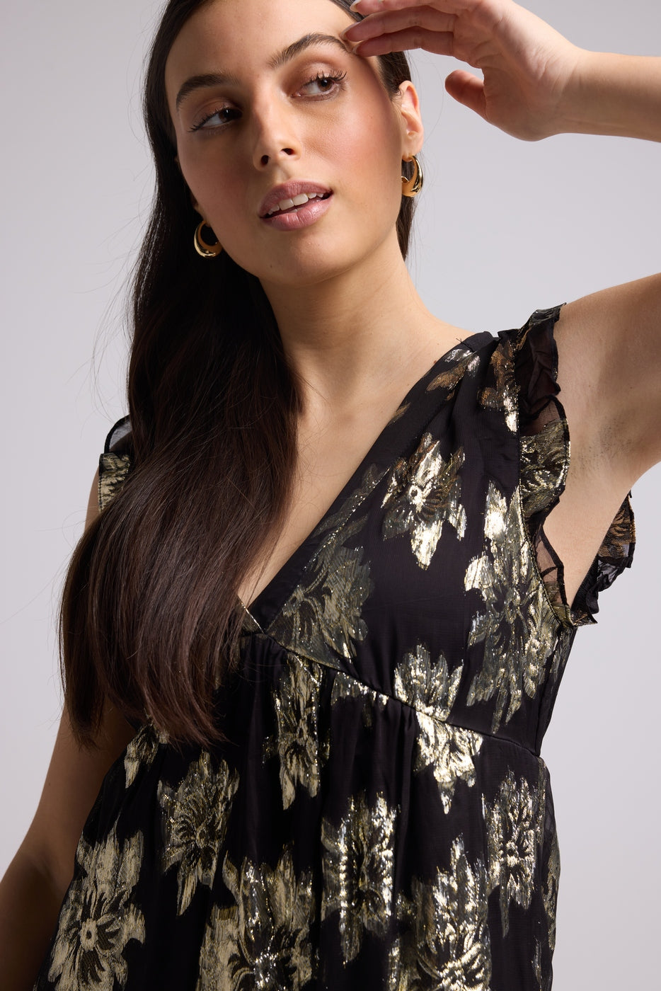 Vestido Corto - Corte Escarlata - Negro