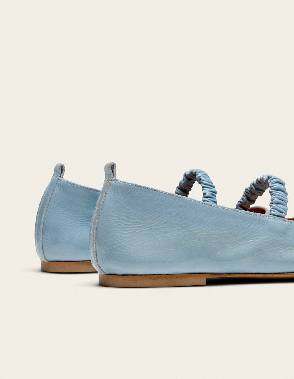 Ballerines Serra - Cuir Plissé Verni Bleu Glacé - Femme