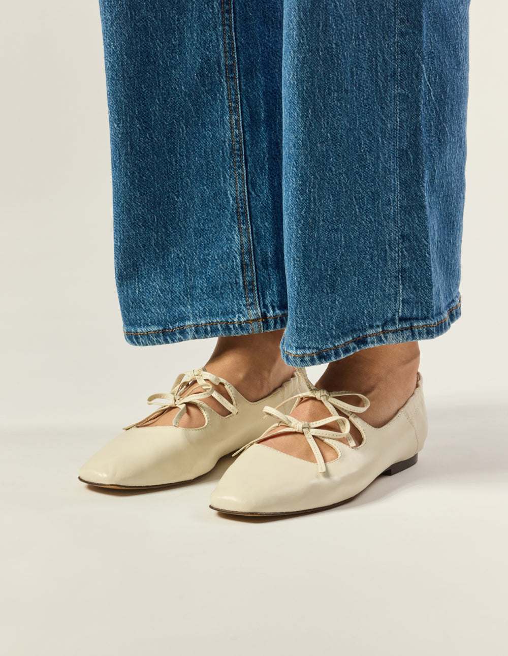 Tula Ballerina Flats - Ecru Leather