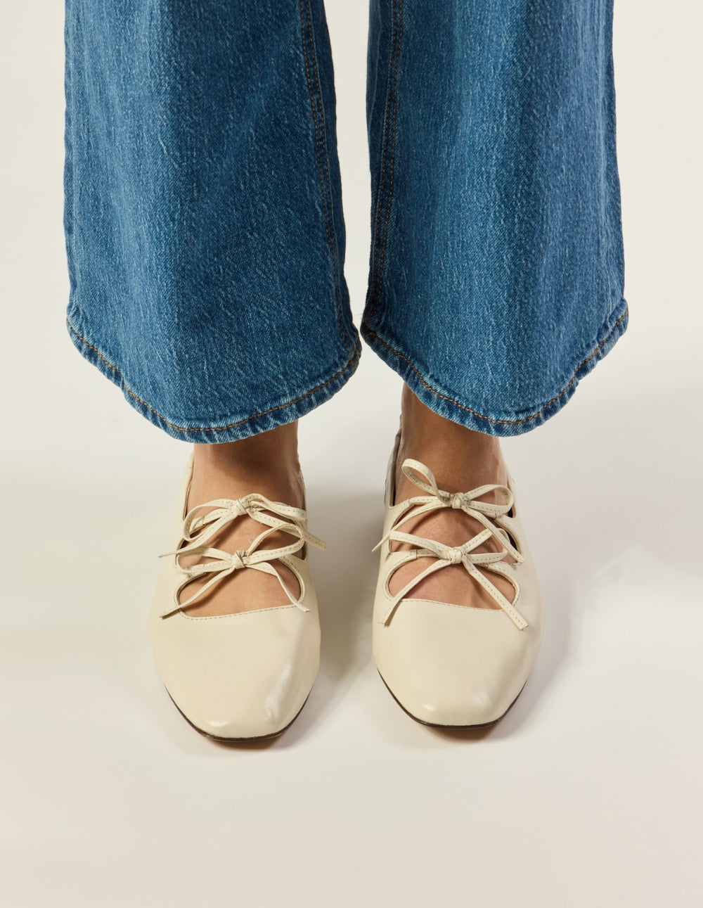 Tula Ballerina Flats - Ecru Leather