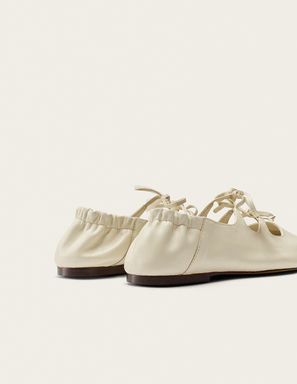Tula Ballerina Flats - Ecru Leather