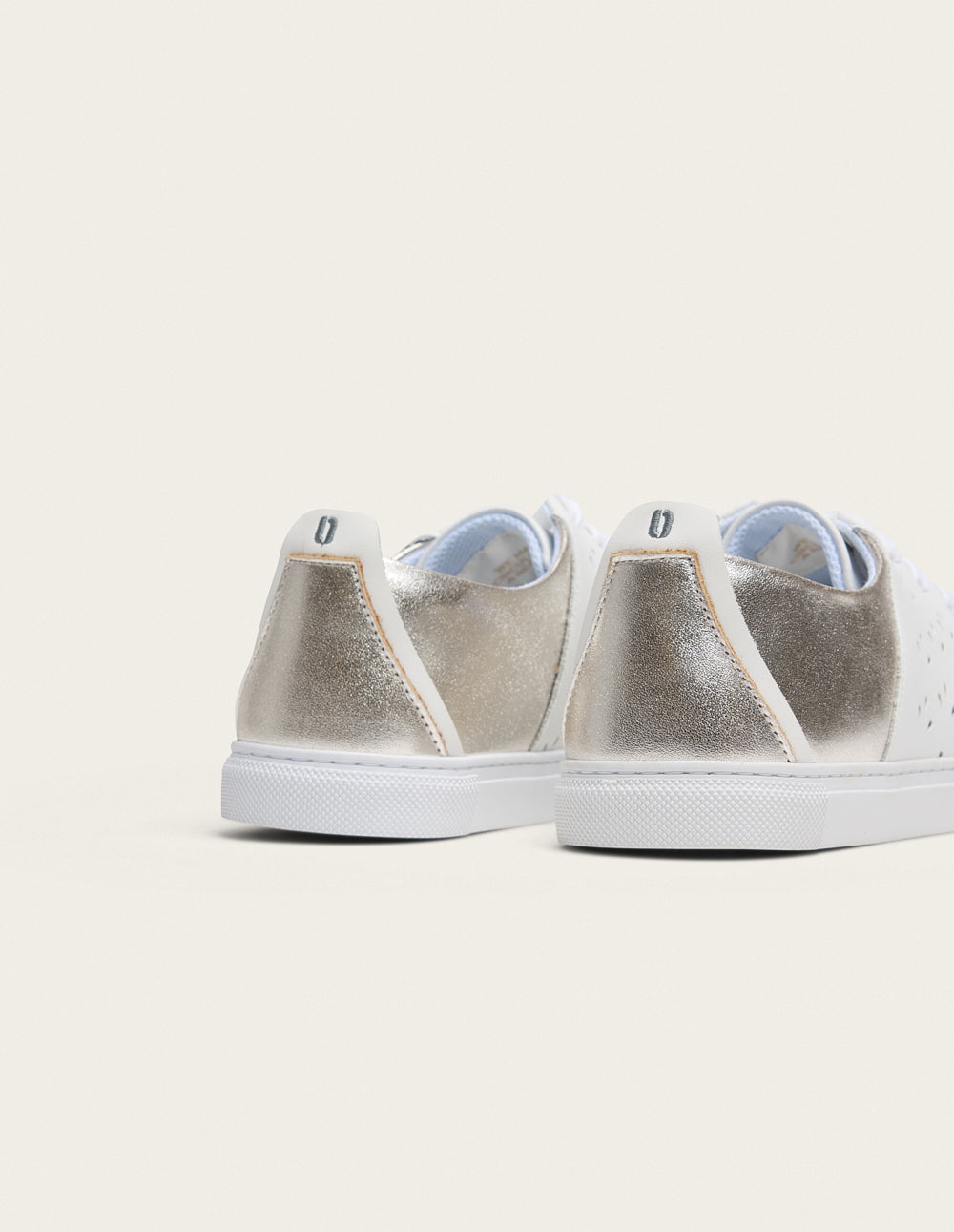 Zapatillas bajas Renée caladas - Blanco y plateado