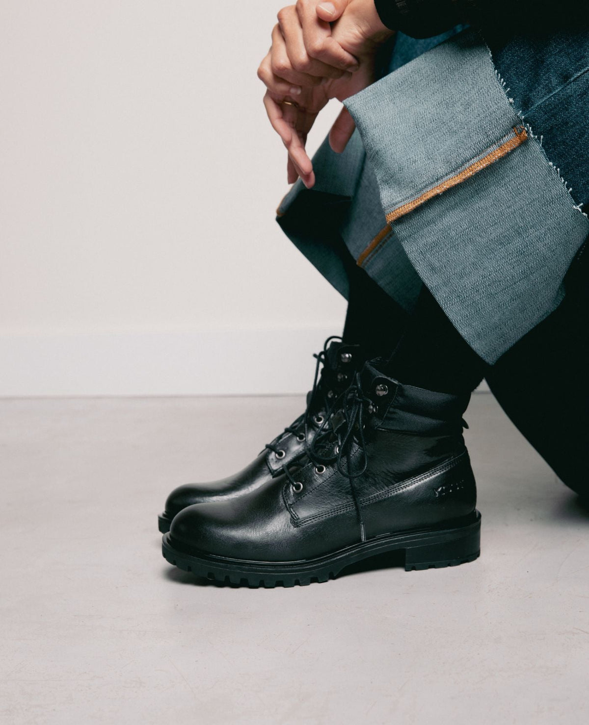 Botines Siberia O - Negro