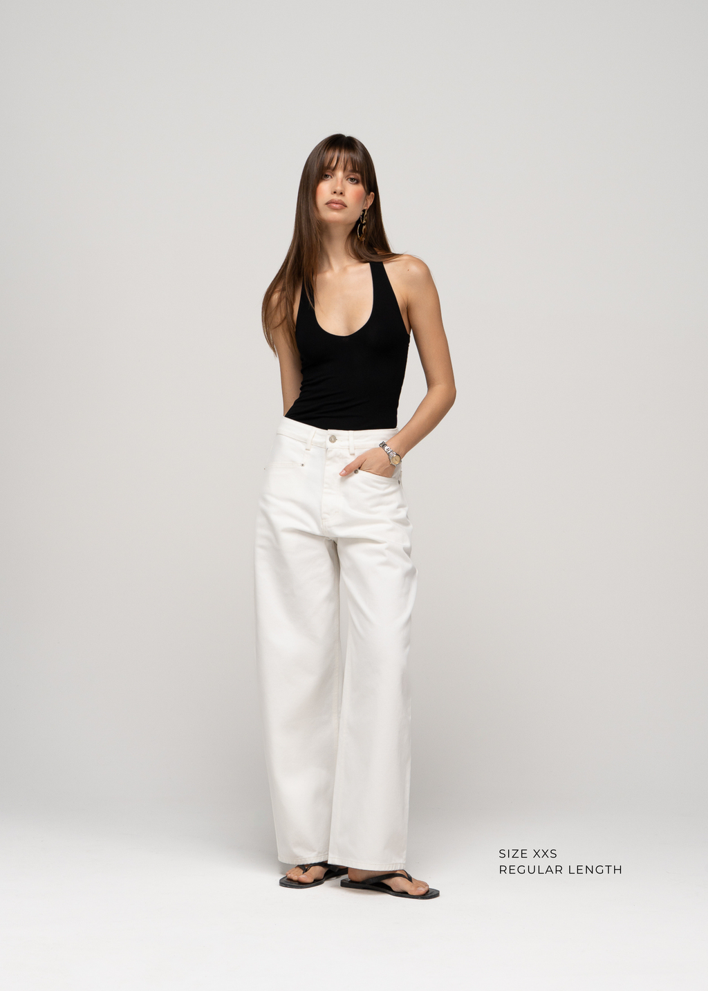 Jean Ava Mid-Waist Barrel - White