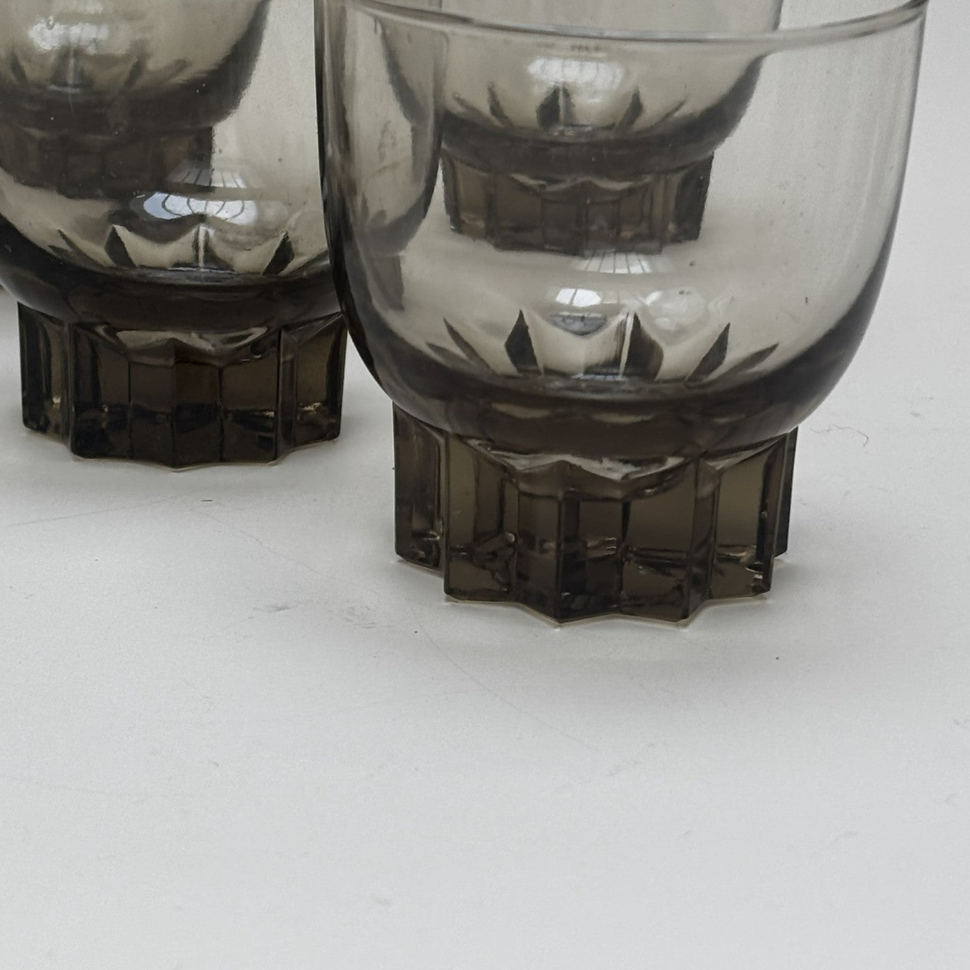 Set De 5 Vasos Pequeños Marrones Art Déco