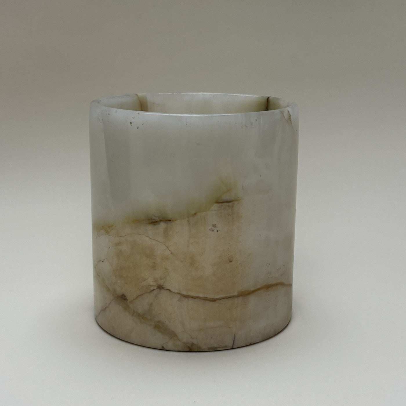Pot En Albâtre