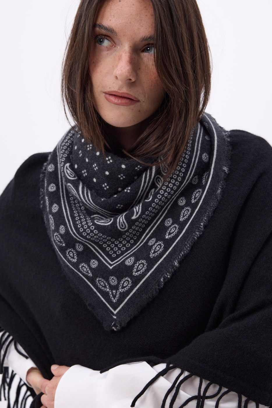 Petit Bandana Quantico - Noir - Femme - 100% Cachemire