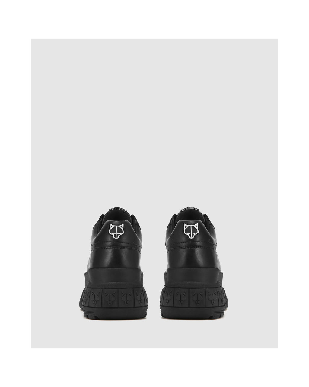 Sporty Trainers - Black - Women