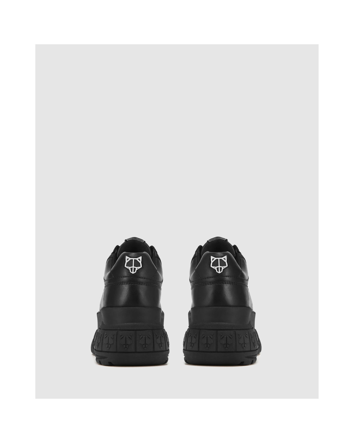 Sporty Trainers - Black - Women