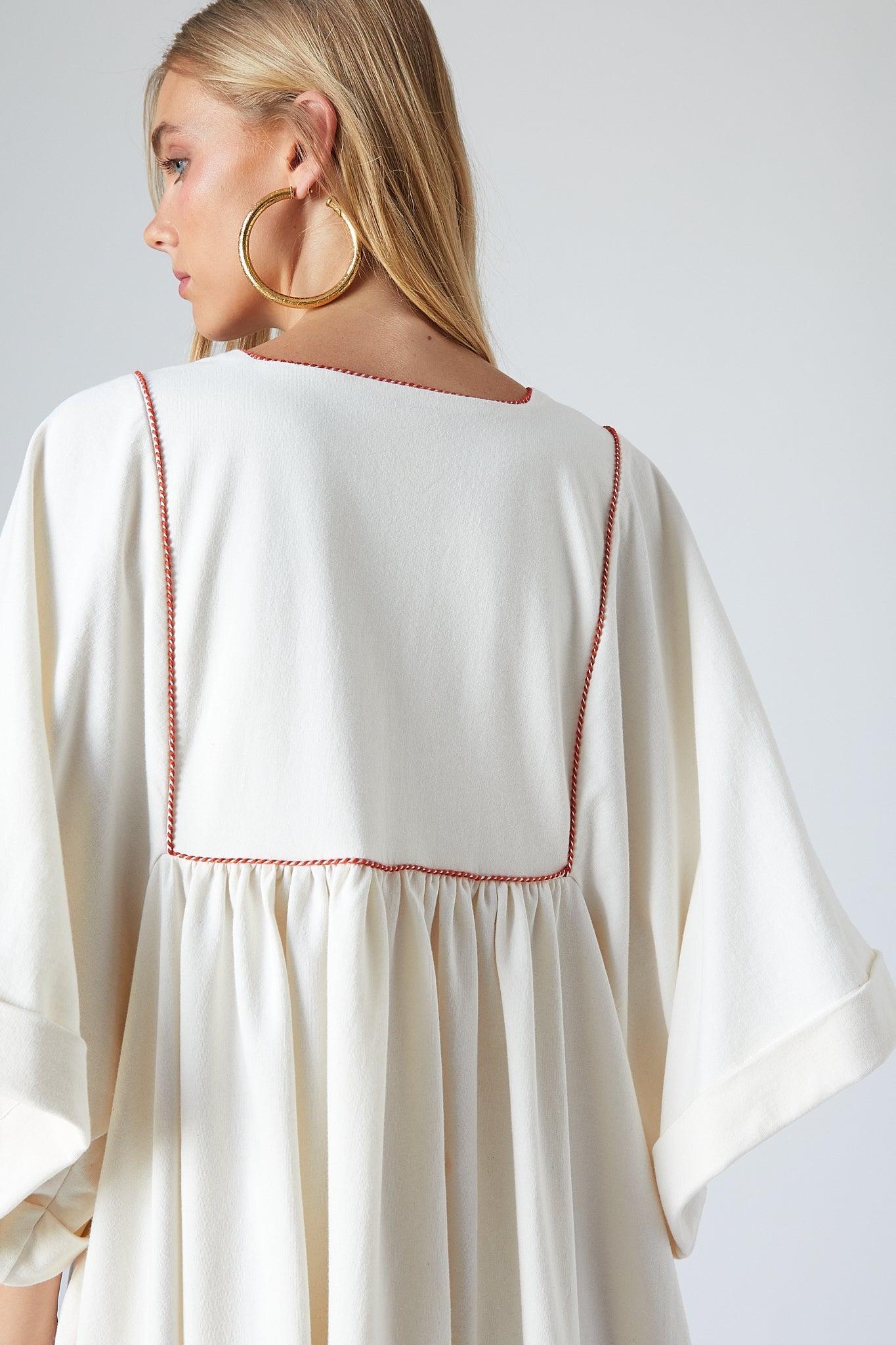 Robe Josephine Cream