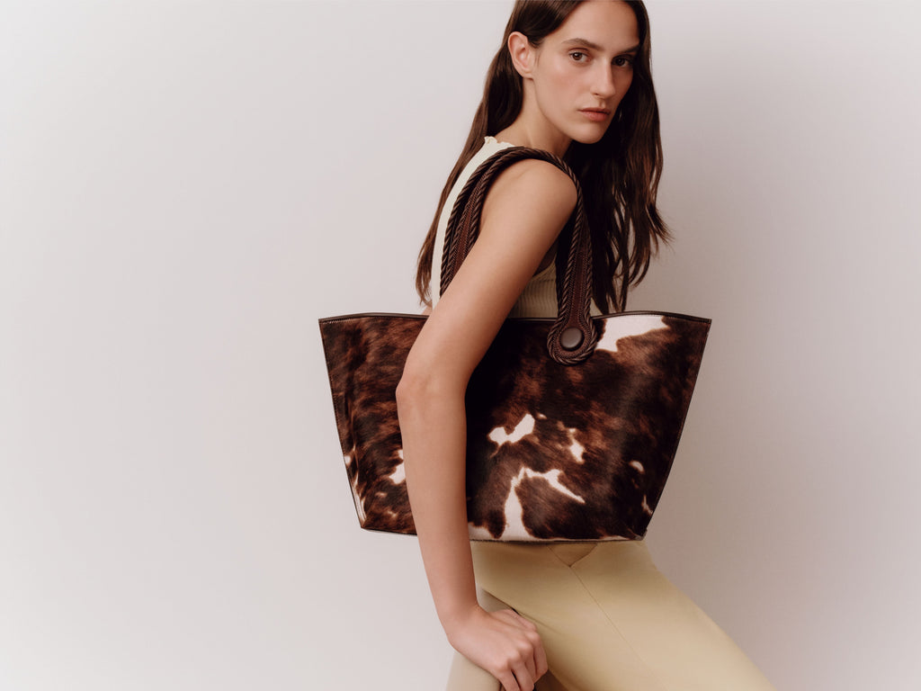 Hedera Cow Medium Tote Bag