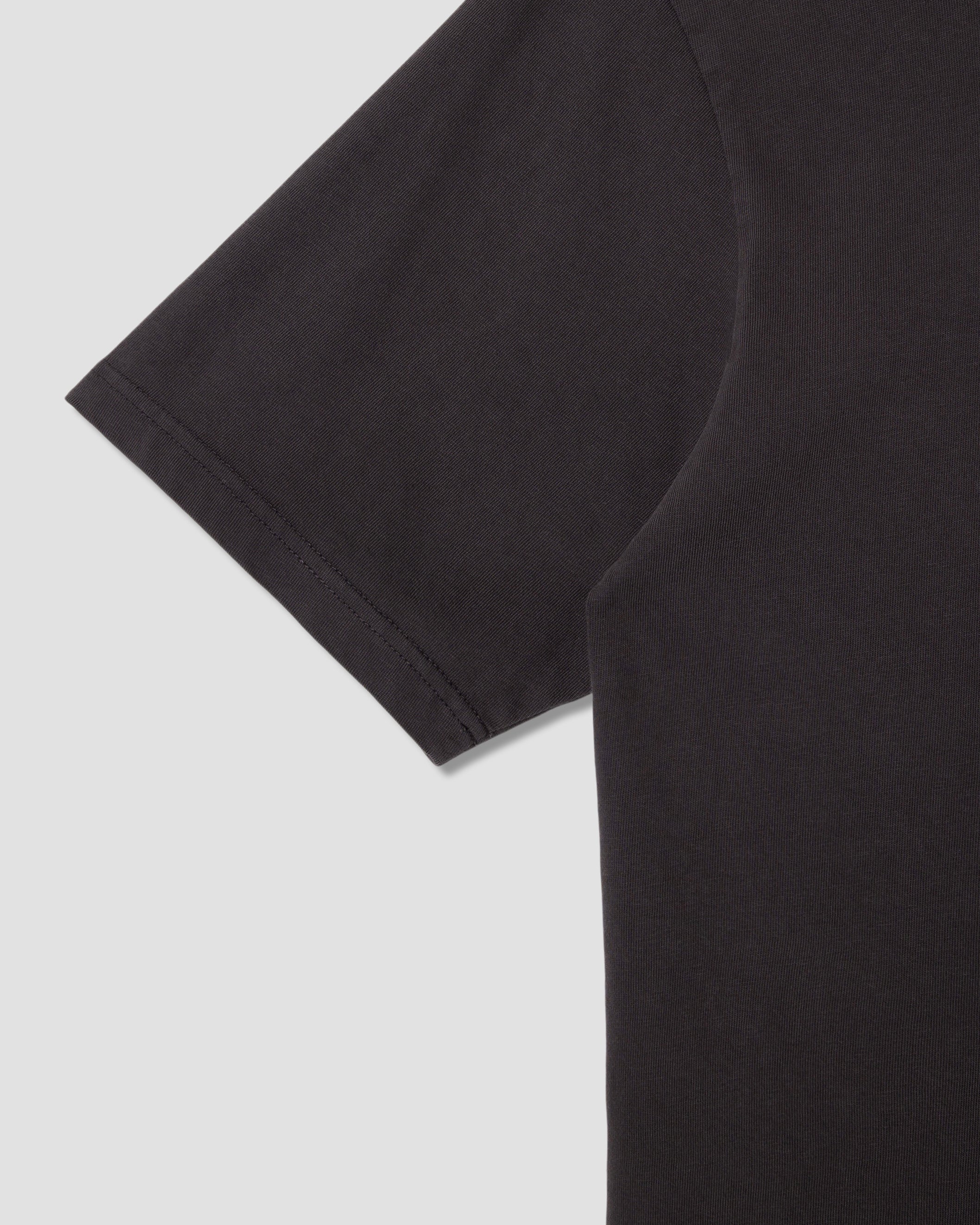 Camiseta BBQ - Raven Black
