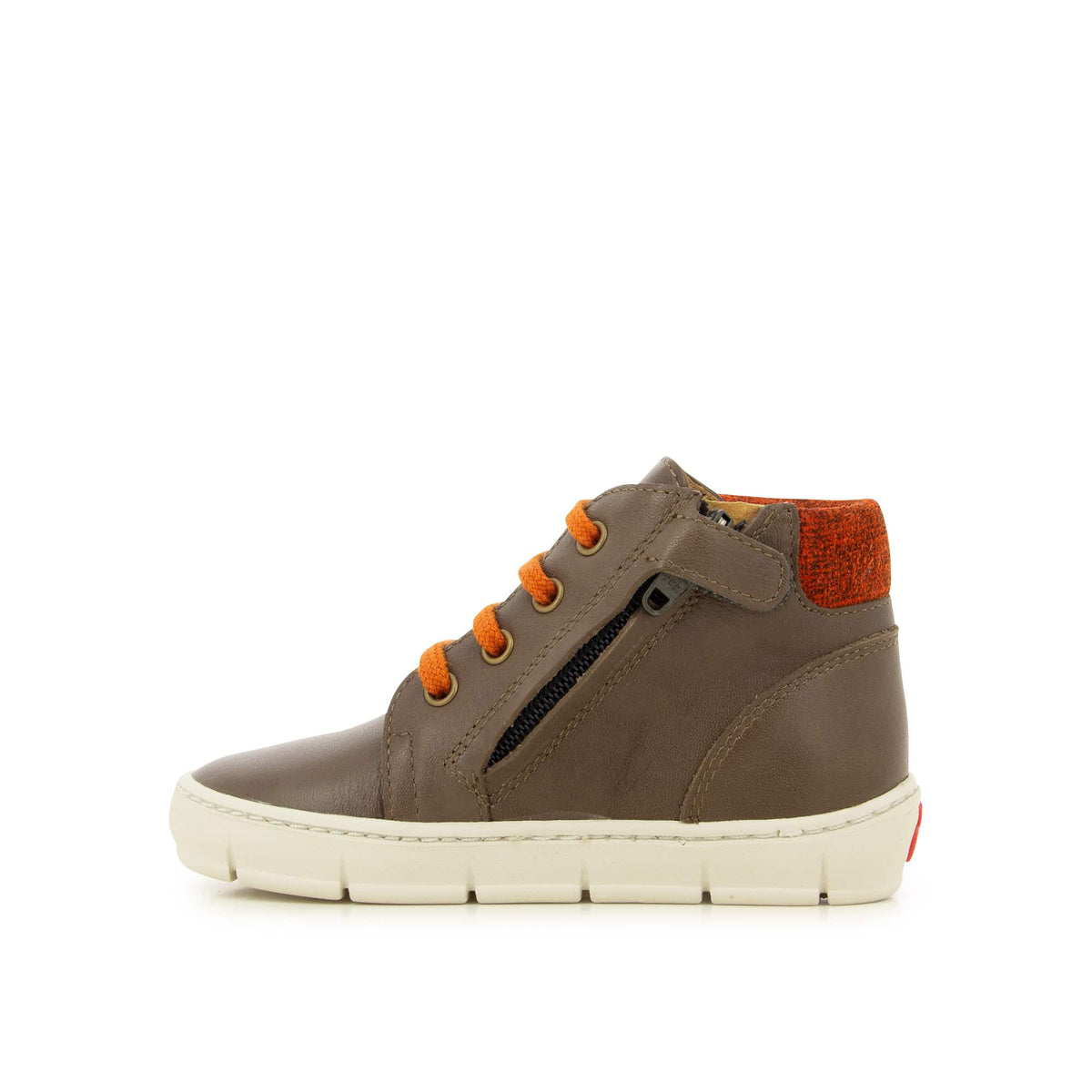 Pom d'Api – Pom D'Api - Start Top - Taupe/Rouille, brun høj sko med orange snørebånd og hvid sål, set fra siden