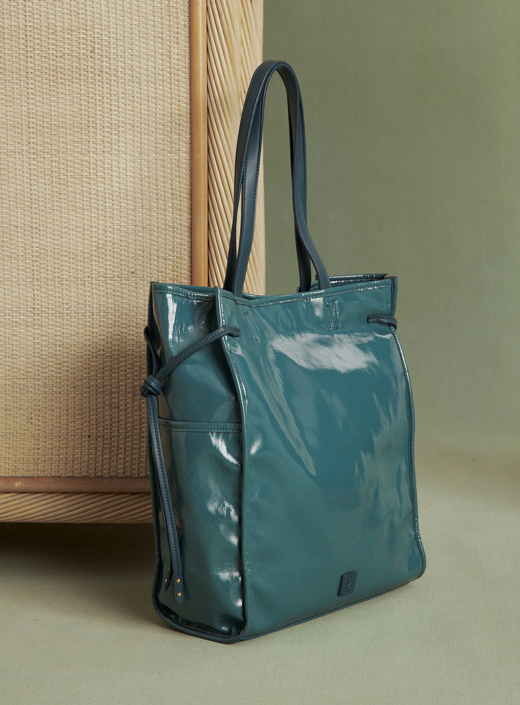 Bolso Tote Suzy Vernis - Azul Denim