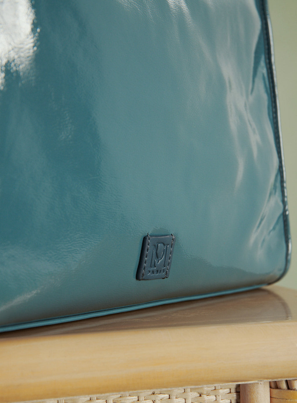 Bolso Tote Suzy Vernis - Azul Denim
