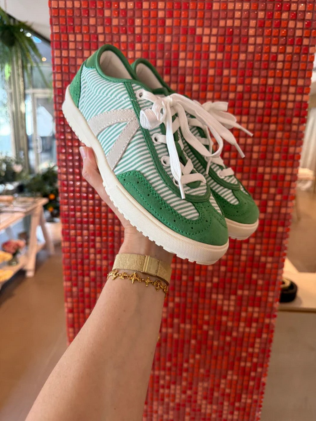 Sneakers Swing - Green / White Stripe