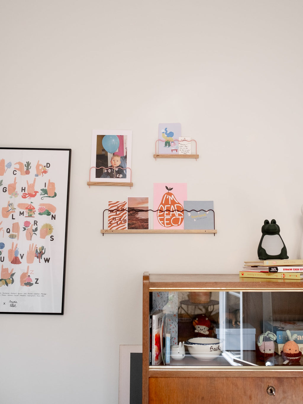 Super-Poses Onde Photo Ledge - Light Pink