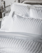 Satin Uni Jacquard - Taie d'Oreiller - Blanc