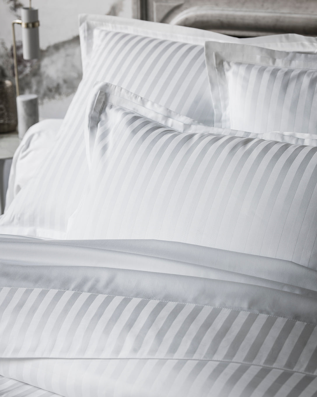 Satin Uni Jacquard - Taie d'Oreiller - Blanc