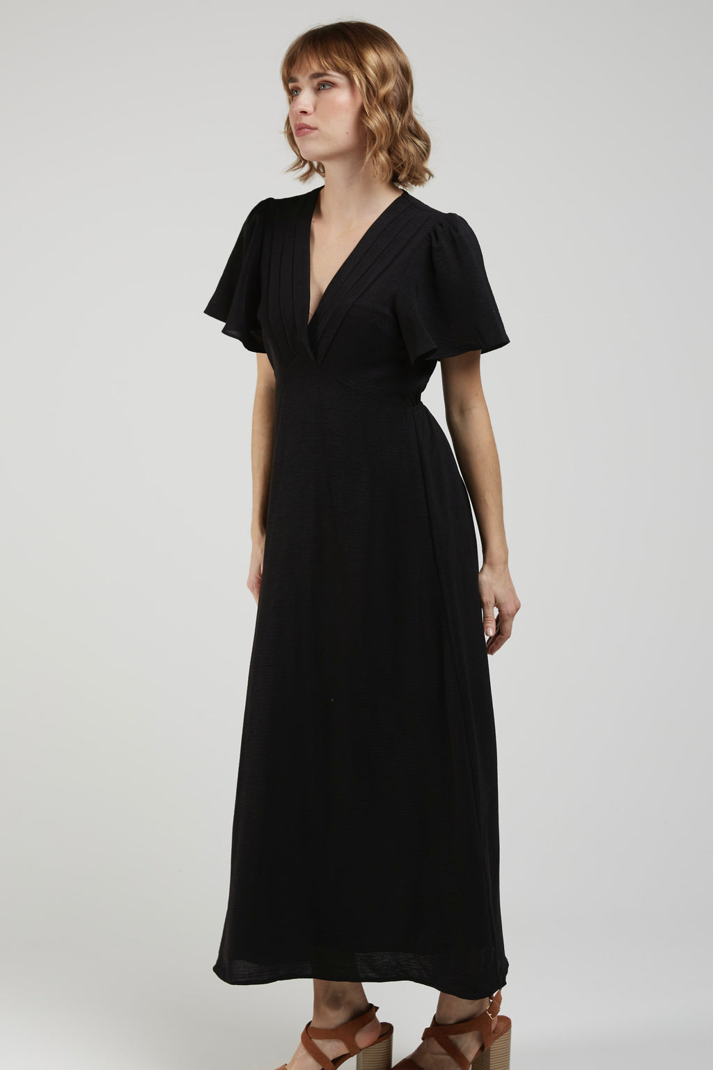 Robe Themis