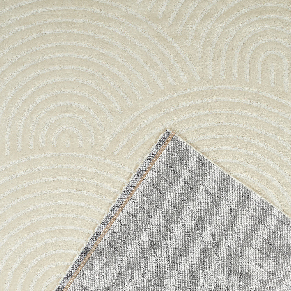 Alfombra arcoíris color crema con alfombras nazar de pelo largo en relieve