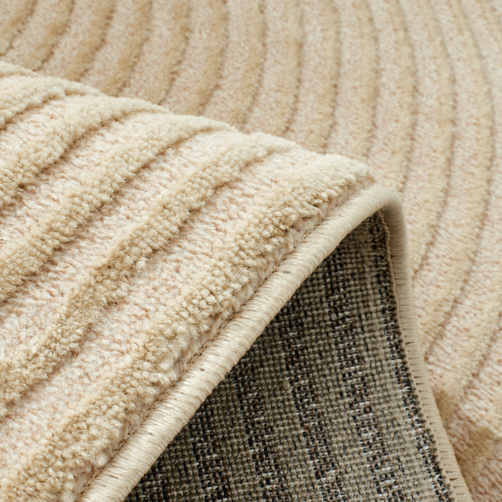Alfombra con motivos geométricos y pelo elevado beige Alfombras Nazar
