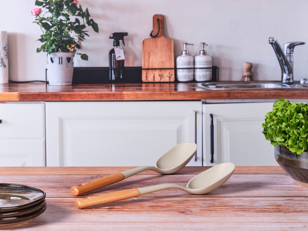 Nude - 2 Salad Servers - Gunnar