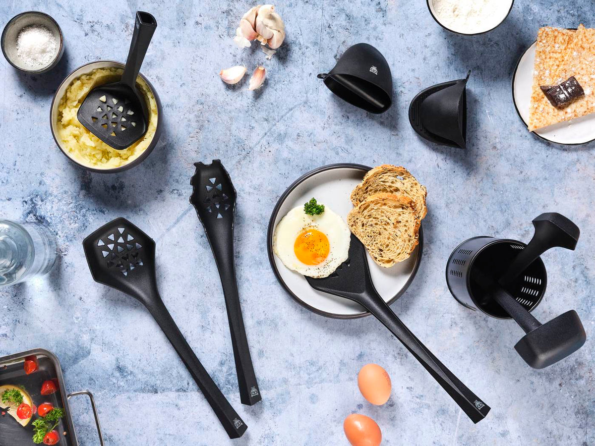 Nude - 9 Kitchen Utensils - Jesper