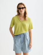 Linen V-Neck T-Shirt - Green Oasis