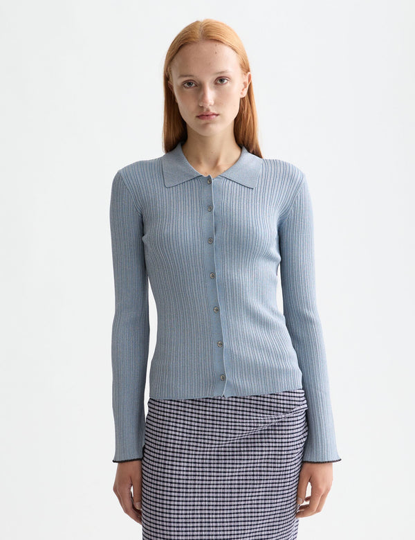Tætsiddende Ribstrikket Cardigan med Metallisk Effekt - Vasket Metallisk Denim