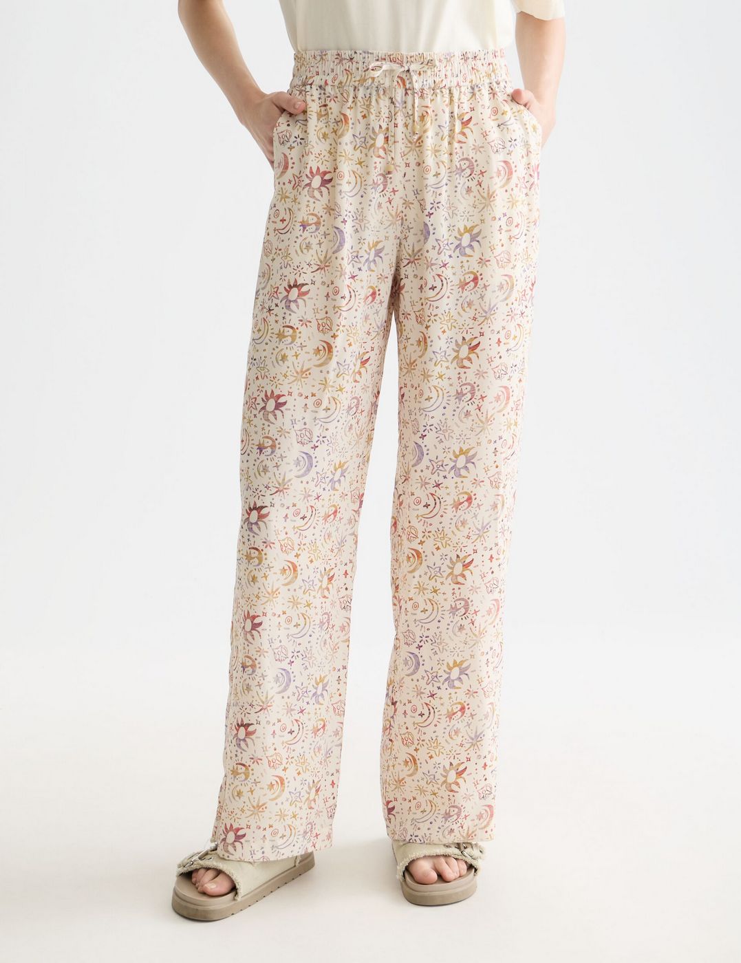Gia - Mid Rise Wide Leg All Over Printed Pants - Cosmic Sky Eggnog
