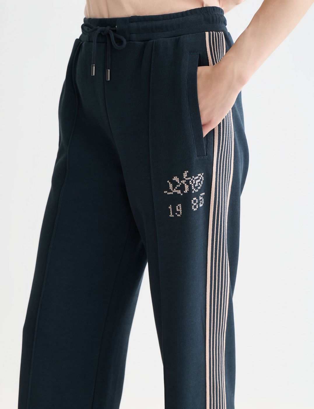 Jogging Interlock - Carbon