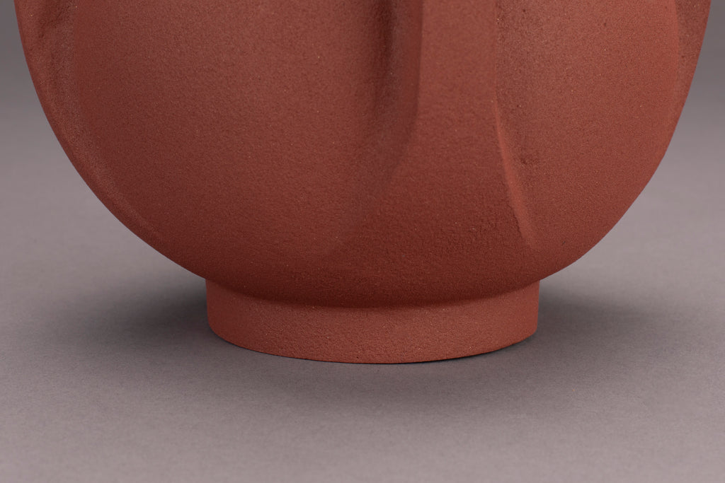 Thiago M - Vase - Aluminium - Rouge Terracotta