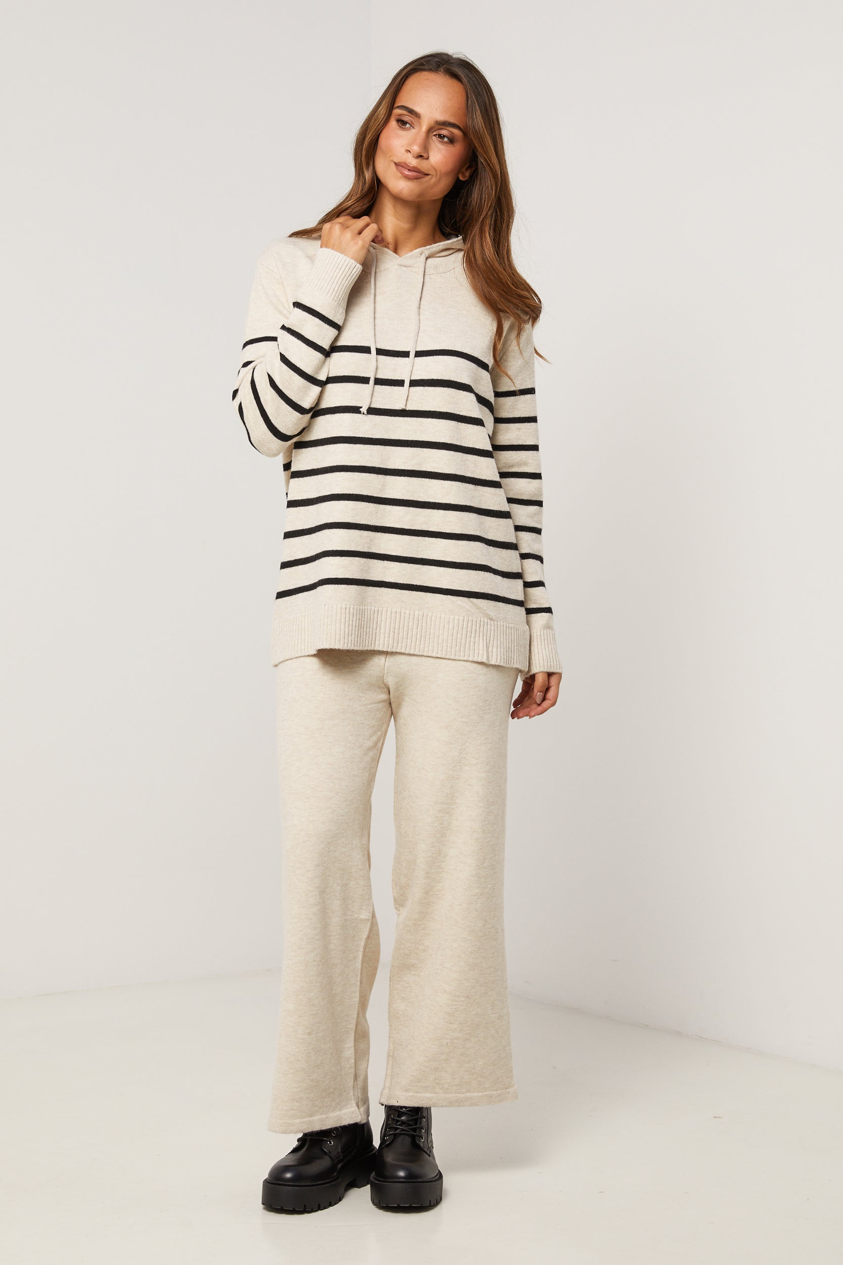 Conjunto - Beige