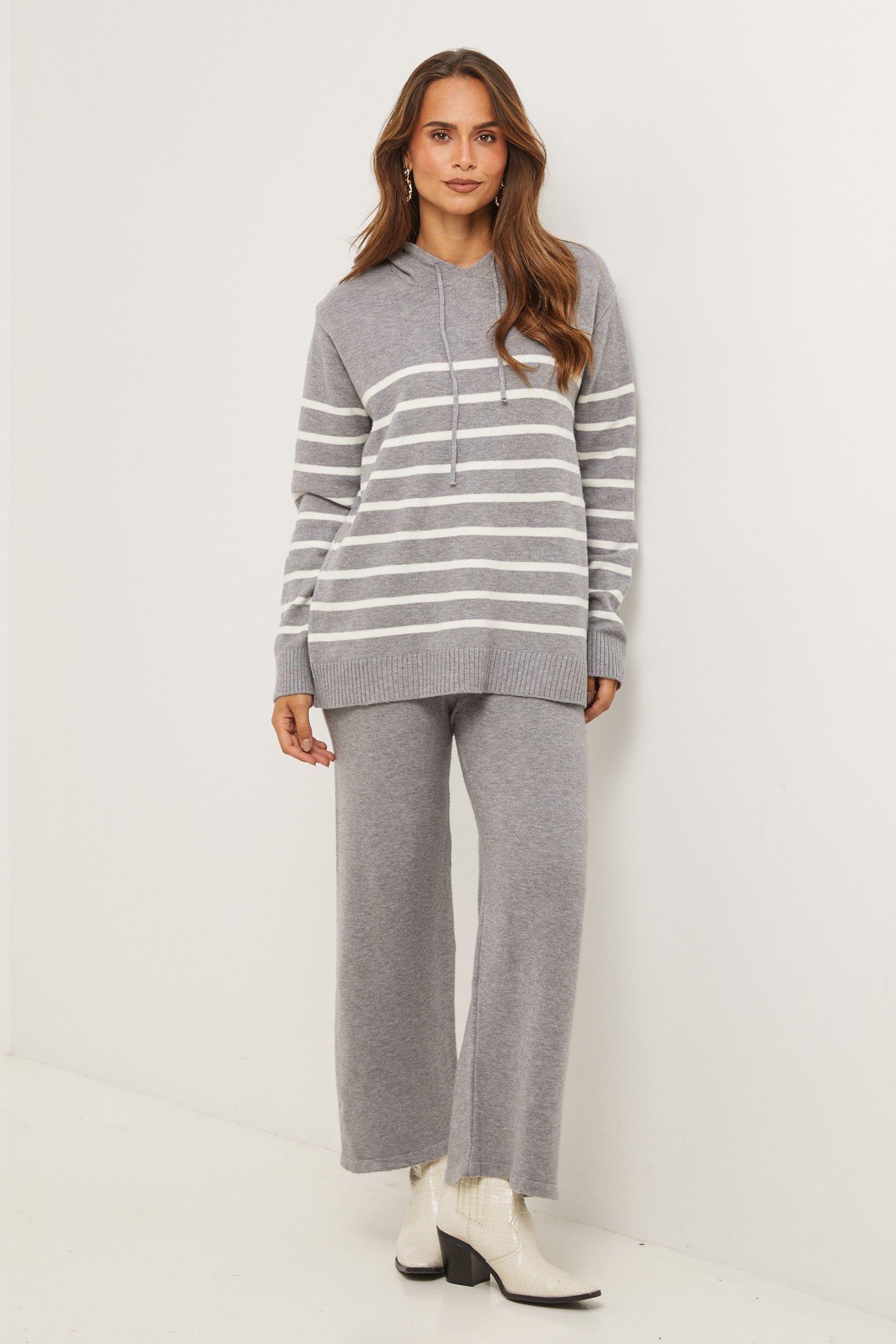 Conjunto - Gris