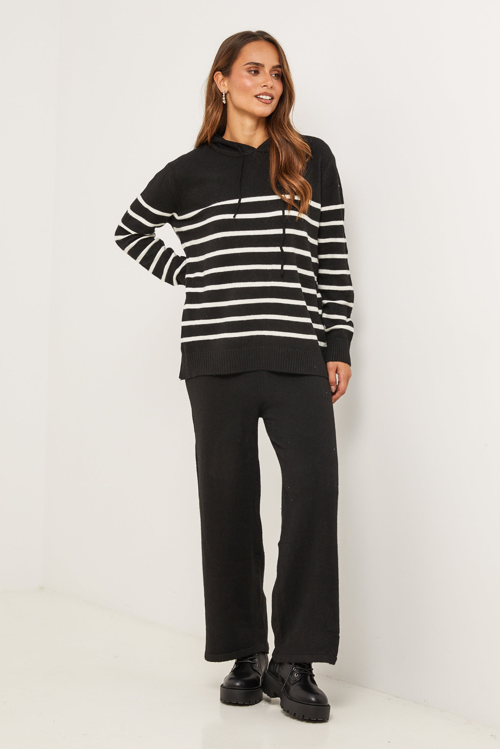 Conjunto - Negro