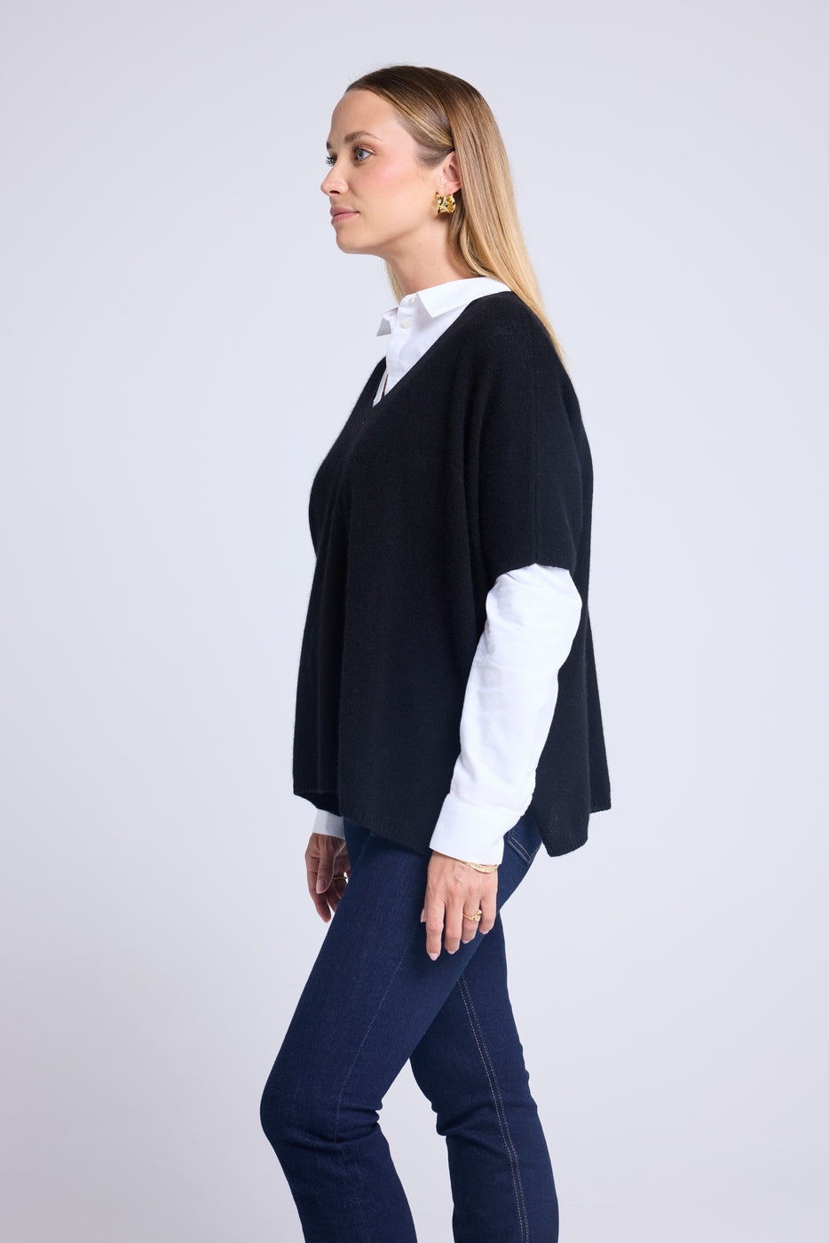 Maglione oversize smanicato con scollo a V Vanina - Nero - Donna