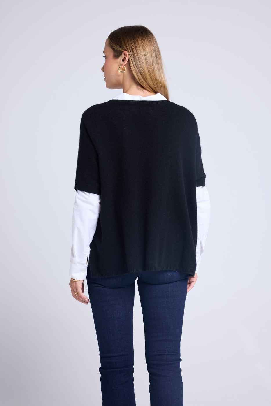Maglione oversize smanicato con scollo a V Vanina - Nero - Donna