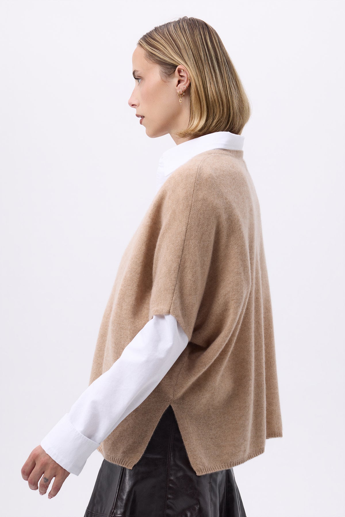 Oversize Strik med V-hals Uden Ærmer Vanina - Cremebeige - Dame