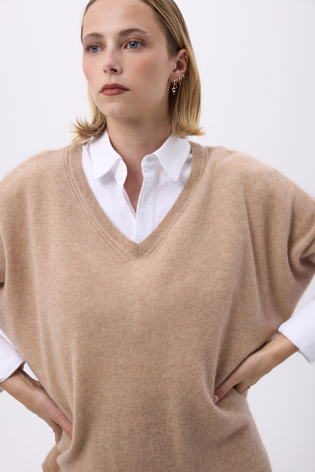 Oversize Strik med V-hals Uden Ærmer Vanina - Cremebeige - Dame