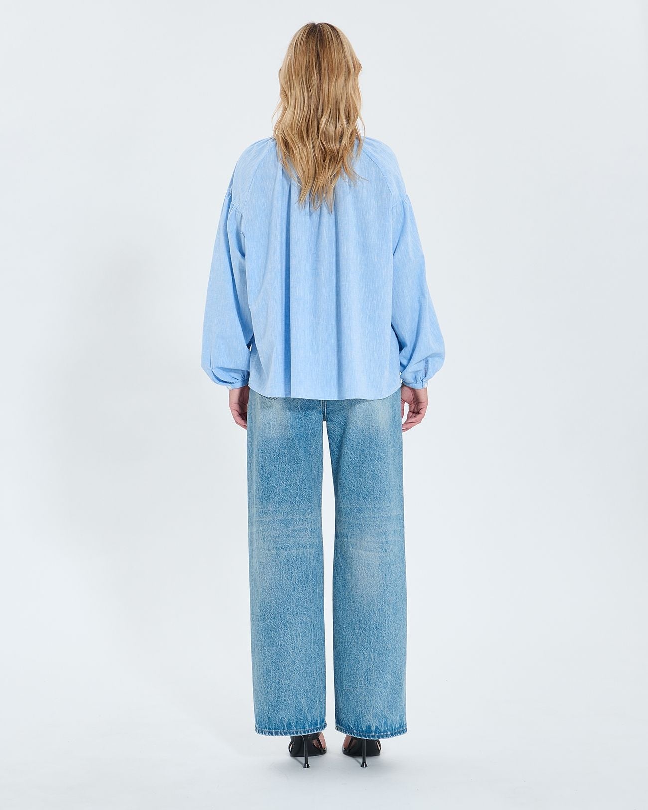 Fluid sky blue cotton shirt_3