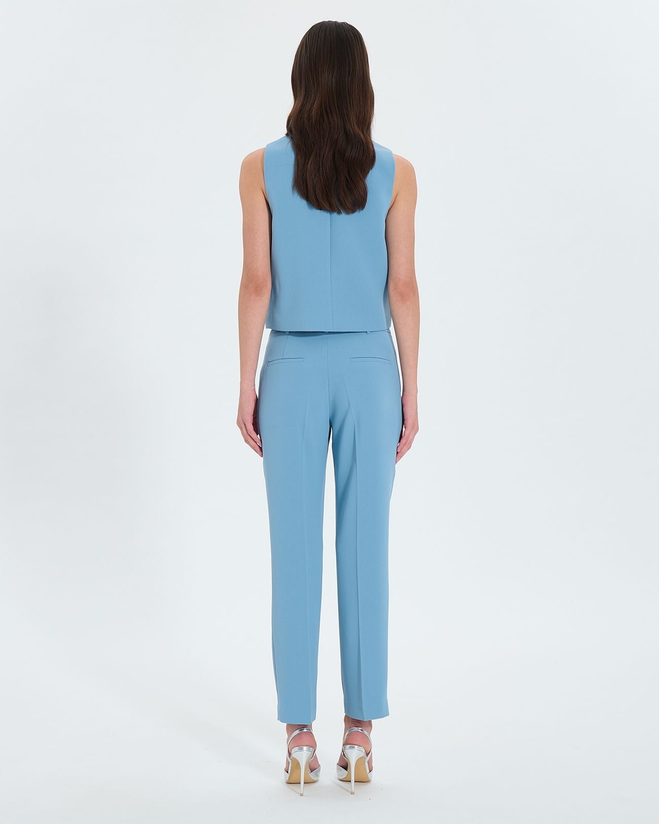 Blue sleeveless vest_3