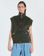 Khaki sleeveless jacket_1