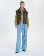 Khaki sleeveless jacket_2