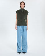 Khaki sleeveless jacket_4