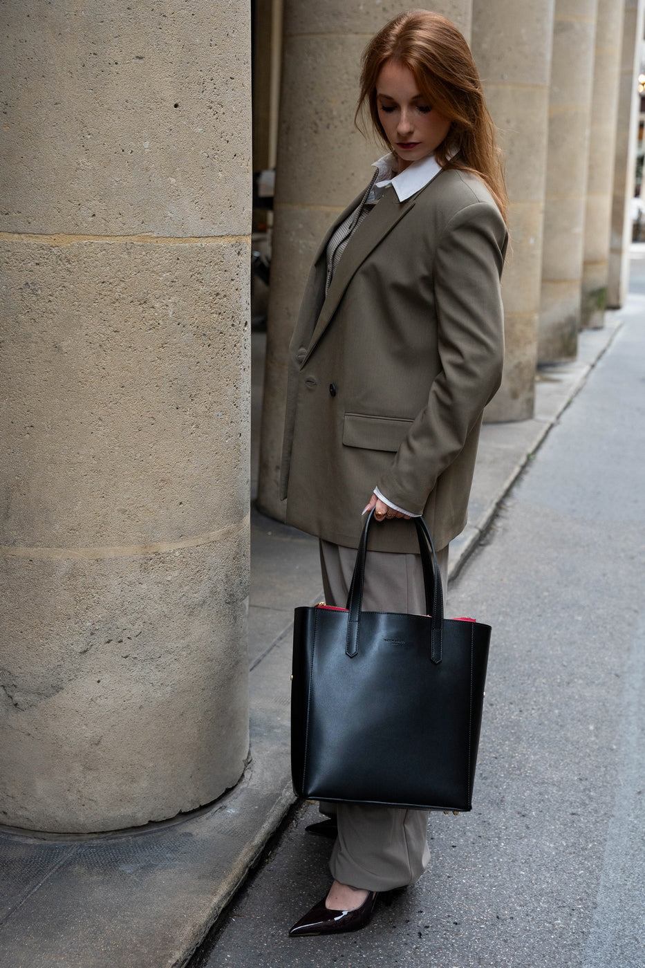 Bold Handbag - Black