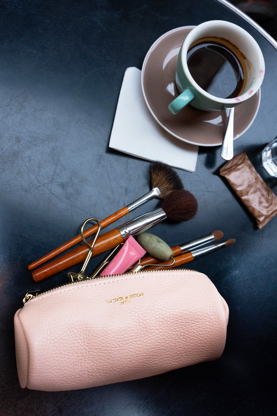 Laya Clutch - Light Pink