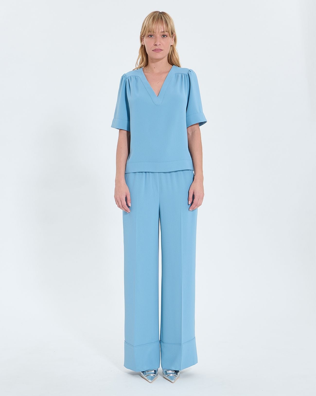 Top fluido azul crudo_4