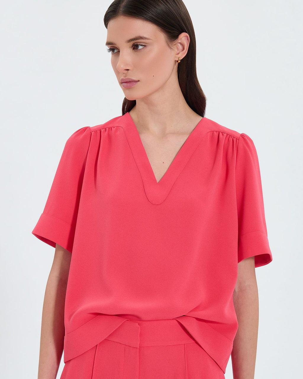 Coral fluid top_1
