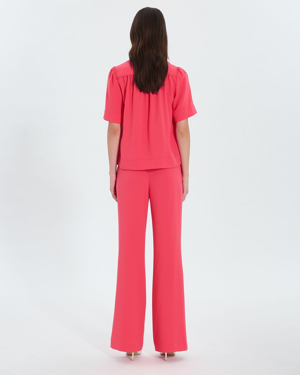 Coral fluid top_3